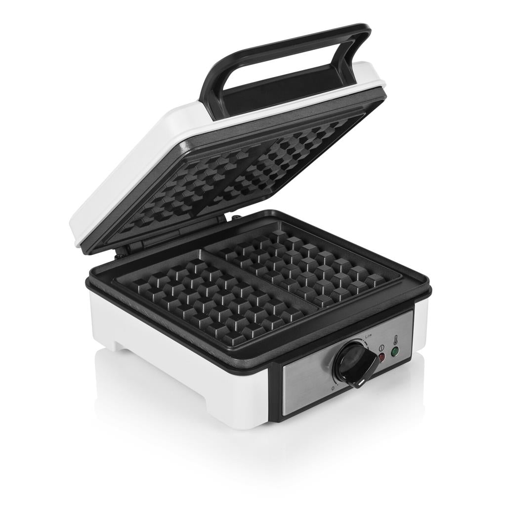 Princess 132397 Belgian Waffle Maker - Bake 2 Perfect Waffles in 5 Minutes!