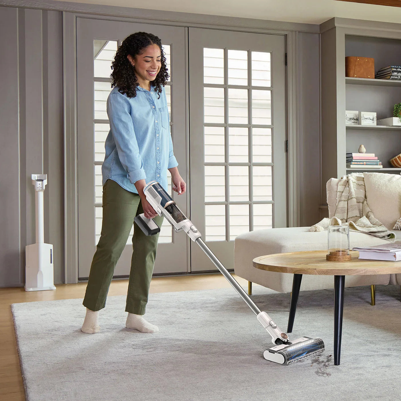 Ninja Shark Cordless Vacuum Cleaner & Auto-Empty System BU3521ME